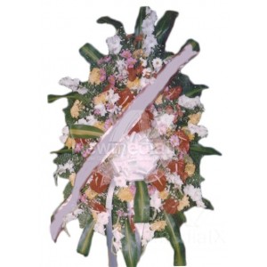 Wreath with stand 28